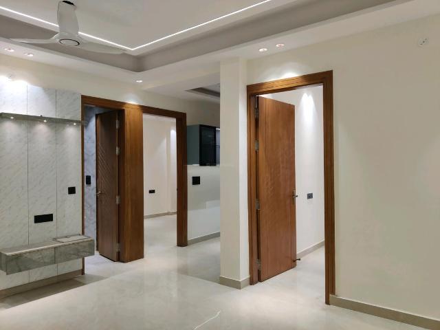 3 BHK Independent Builder Floor in Vasundhara for resale Ghaziabad. The reference number is 19027689