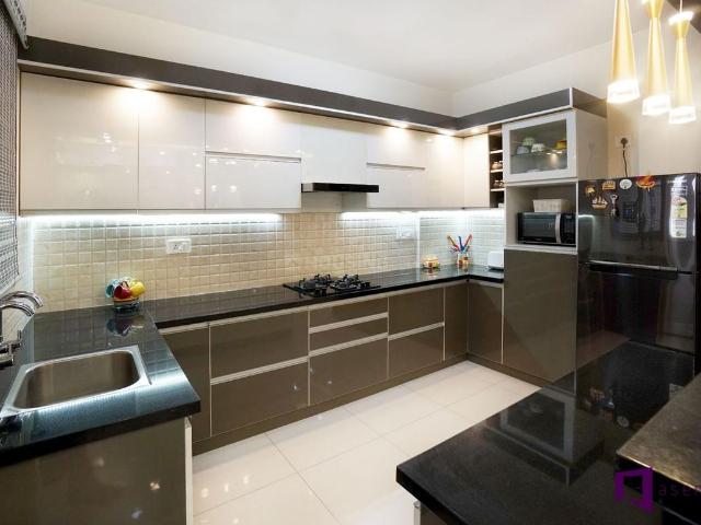 3 BHK Independent Builder Floor in Vasundhara for resale Ghaziabad. The reference number is 20033798