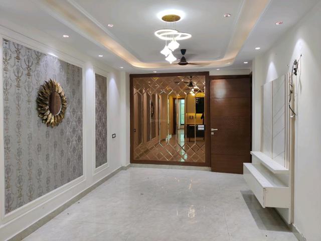 3 BHK Independent Builder Floor in Vasundhara for resale Ghaziabad. The reference number is 20187141
