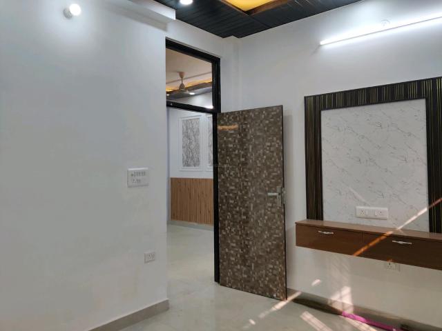 3 BHK Independent Builder Floor in Vasundhara for resale Ghaziabad. The reference number is 20275466