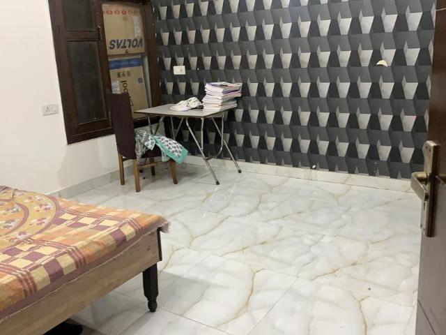 3 BHK Independent Builder Floor in Vasundhara for resale Ghaziabad. The reference number is 20330223