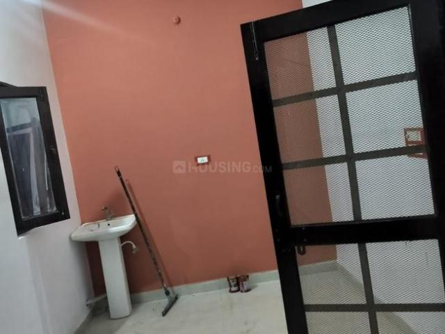 3 BHK Independent Builder Floor in Veer Savarkar Nagar for rent Bareilly. The reference number is 20650819