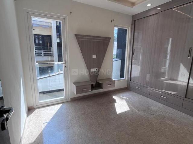 3 BHK Independent Builder Floor in Vikaspuri for rent New Delhi. The reference number is 20069022