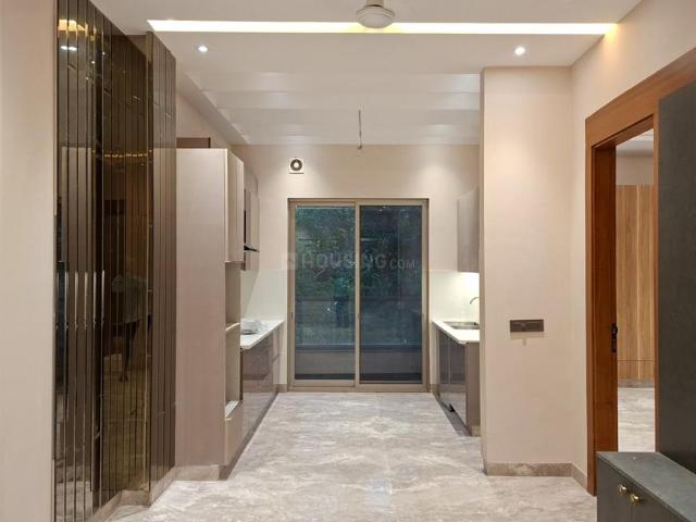 3 BHK Independent Builder Floor in Vikaspuri for resale New Delhi. The reference number is 16277472