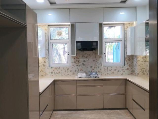3 BHK Independent Builder Floor in Vikaspuri for resale New Delhi. The reference number is 20047404