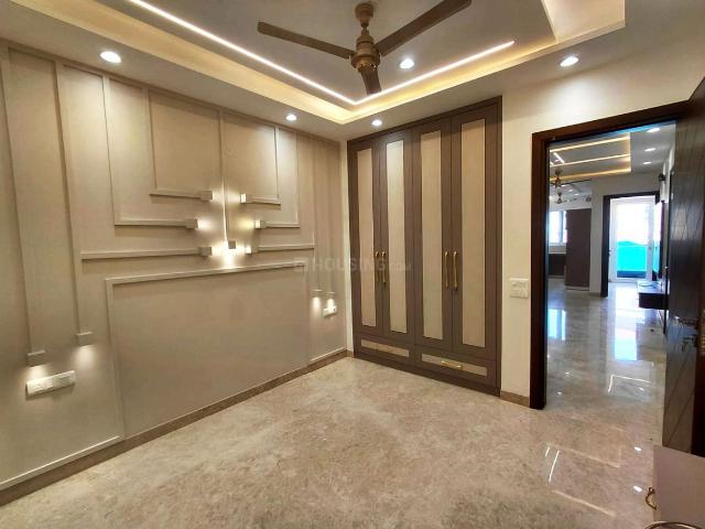 3 BHK Independent Builder Floor in Vikaspuri for resale New Delhi. The reference number is 20248066