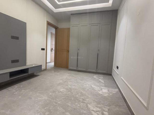 3 BHK Independent Builder Floor in Vikaspuri for resale New Delhi. The reference number is 20262765