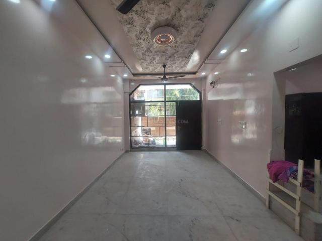 3 BHK Independent Builder Floor in Vikaspuri for resale New Delhi. The reference number is 20277210