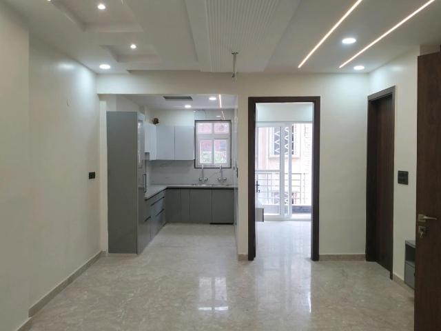 3 BHK Independent Builder Floor in Vikaspuri for resale New Delhi. The reference number is 21043430