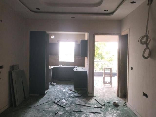 3 BHK Independent Builder Floor in Vikaspuri for resale New Delhi. The reference number is 21084837