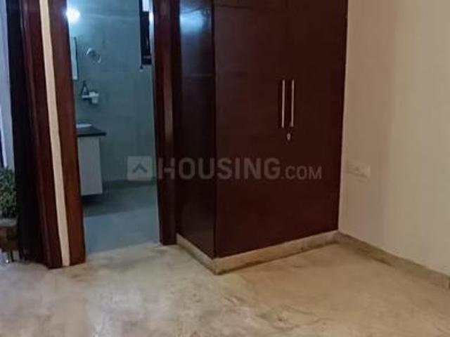 3 BHK Independent Builder Floor in Vikaspuri for resale New Delhi. The reference number is 21188037