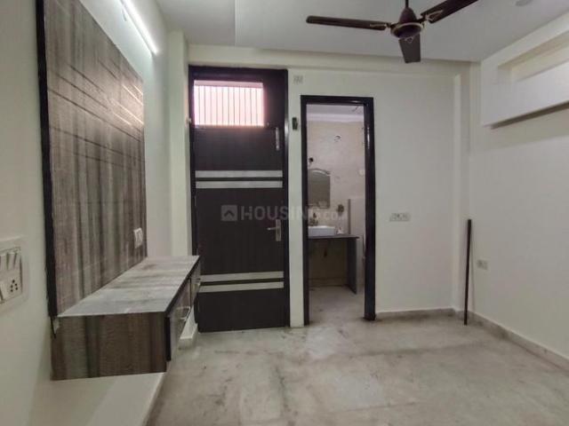 3 BHK Independent Builder Floor in Vikaspuri for resale New Delhi. The reference number is 21365632