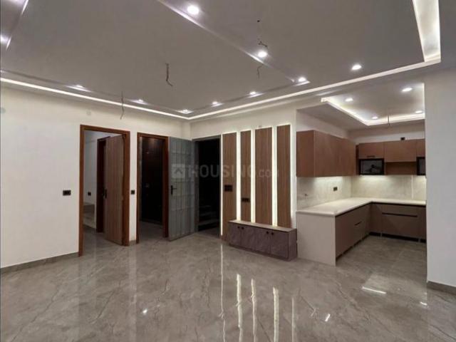 3 BHK Independent Builder Floor in Vishnu Garden for resale New Delhi. The reference number is 21296573