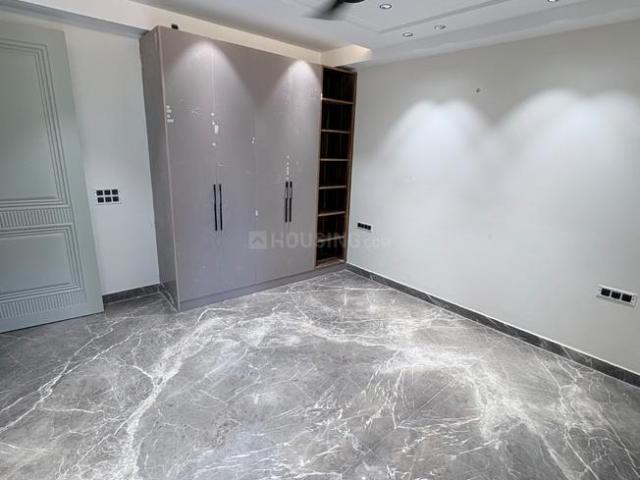 3 BHK Independent Builder Floor in Vivek Vihar for rent New Delhi. The reference number is 20128902