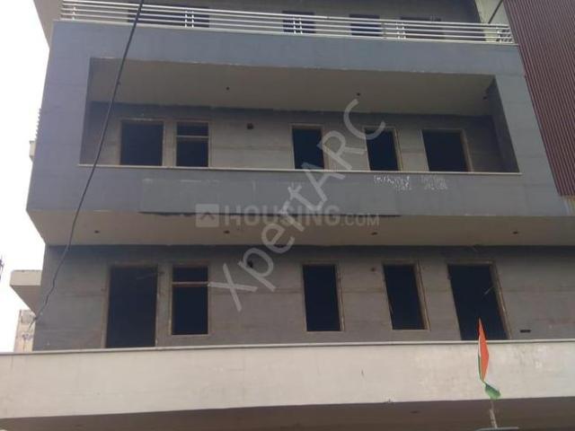 3 BHK Independent Builder Floor in Vivek Vihar for resale New Delhi. The reference number is 19459205