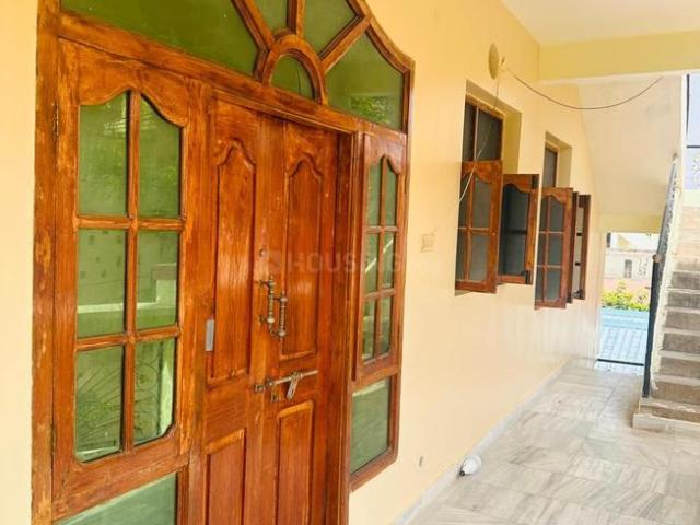 3 BHK Independent Builder Floor in Warangal Town for rent Warangal. The reference number is 20617925