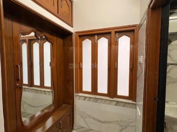 3 BHK Independent House in Tangra for rent Kolkata. The reference number is 20071681
