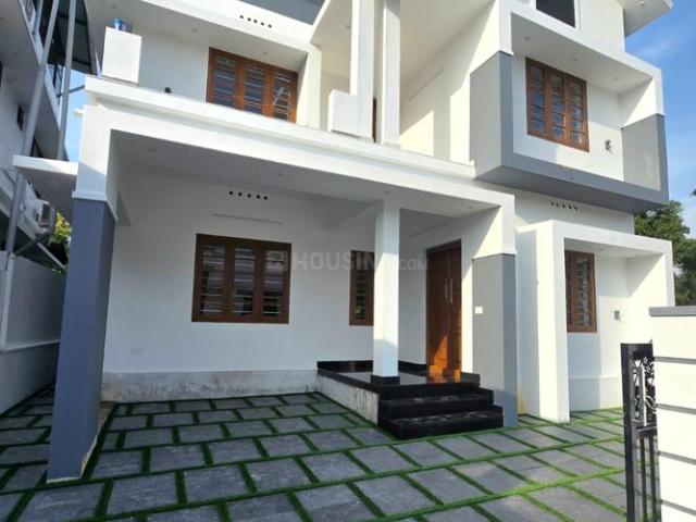 3 BHK Independent House in Thattampady for resale Kochi. The reference number is 21124386