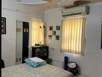 3 BHK Independent House in Thaltej for resale Ahmedabad. The reference number is 20304027