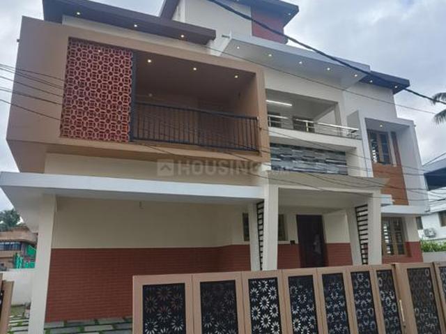 3 BHK Independent House in Thrippunithura for resale Kochi. The reference number is 20397060