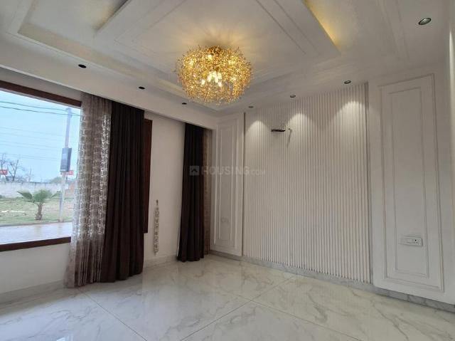 3 BHK Independent House in Utrathiya for resale Zirakpur. The reference number is 17231129