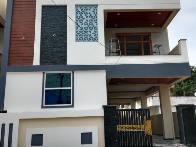 3 BHK Independent House in Vanasthalipuram for resale Hyderabad. The reference number is 18556980