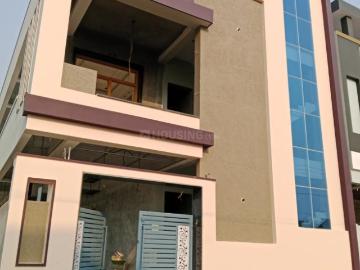 3 BHK Independent House in Vanasthalipuram for resale Hyderabad. The reference number is 20181950