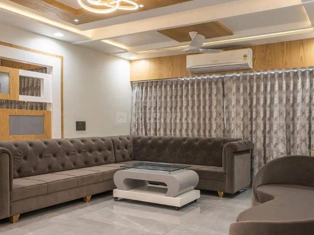 3 BHK Independent House in Vaishno Devi Circle for rent Ahmedabad. The reference number is 19759327