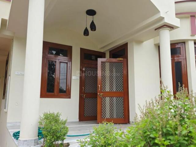 3 BHK Independent House in Vaishali Nagar for rent Jaipur. The reference number is 21128087