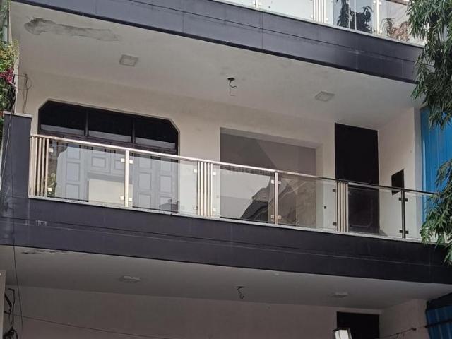 3 BHK Independent House in Vikaspuri for rent New Delhi. The reference number is 19153486