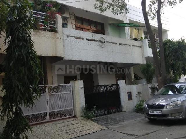 3 BHK Independent House in Vivek Vihar for resale New Delhi. The reference number is 20087248