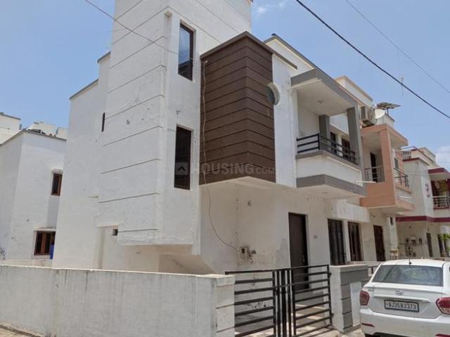 3 BHK Independent House in Waghodia Road for rent Vadodara. The reference number is 20362016