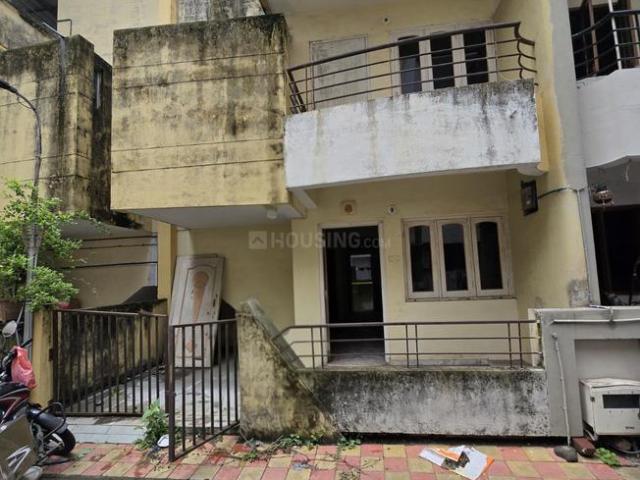 3 BHK Independent House in Adajan for resale Surat. The reference number is 20388048