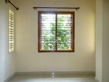 3 BHK Independent House in Akshayanagar for rent Bengaluru. The reference number is 20574263