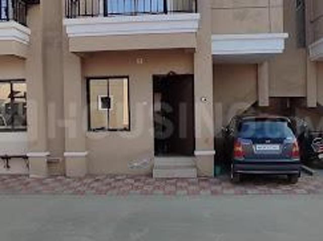 3 BHK Independent House in Ajwa Nimeta Link Road for rent Vadodara. The reference number is 16097336