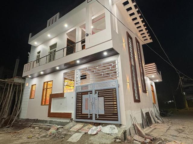 3 BHK Independent House in Sundarkhera for resale Lucknow. The reference number is 19725190