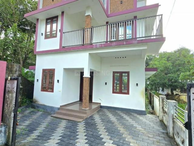 3 BHK Independent House in Alangad for resale Kochi. The reference number is 21028333