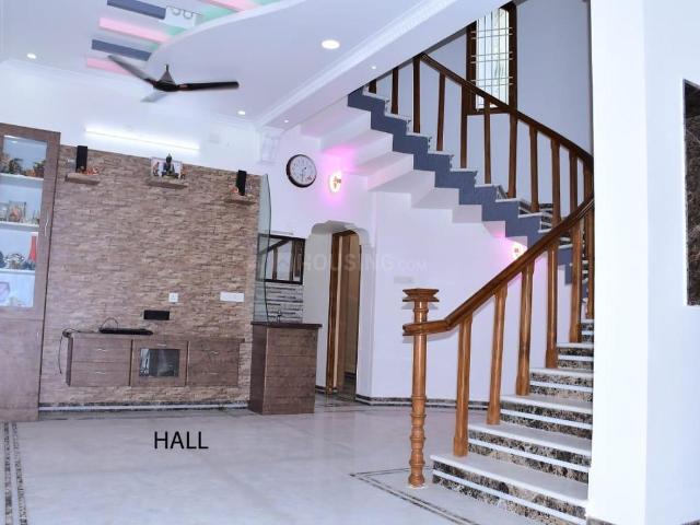 3 BHK Independent House in Alandur for rent Chennai. The reference number is 21018578