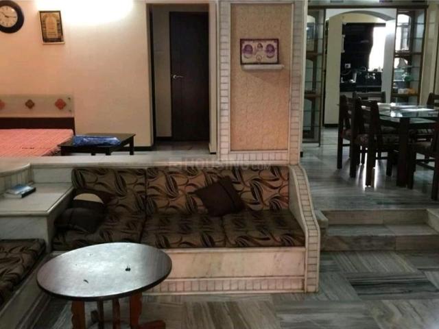 3 BHK Independent House in Athwa for rent Surat. The reference number is 10007015