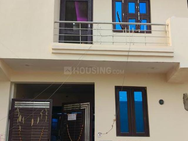 3 BHK Independent House in Bamheta Village for rent Ghaziabad. The reference number is 19286193
