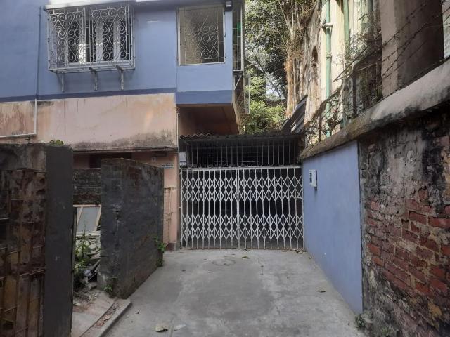 3 BHK Independent House in Bhowanipore for resale Kolkata. The reference number is 19483368