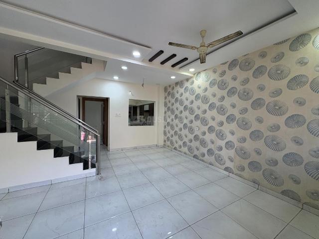 3 BHK Independent House in Bhawrasla for rent Indore. The reference number is 19178528