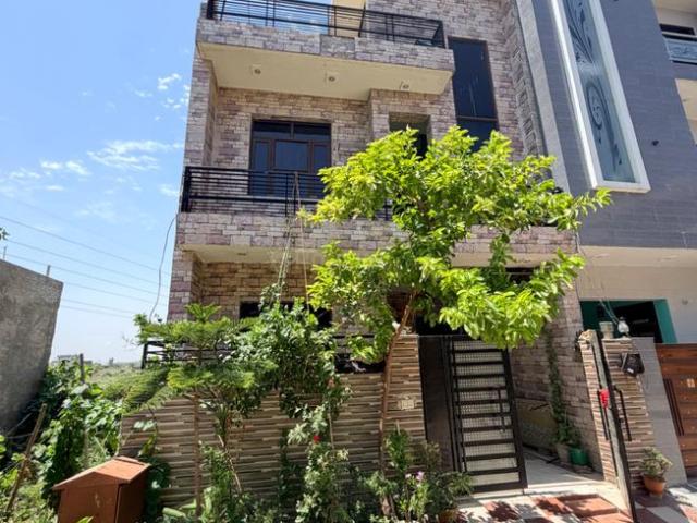 3 BHK Independent House in Bhagat Singh Nagar for resale Dera Bassi. The reference number is 20534501