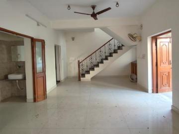 3 BHK Independent House in Bodakdev for resale Ahmedabad. The reference number is 20472056