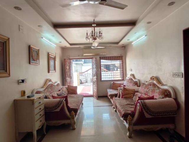 3 BHK Independent House in Bodakdev for resale Ahmedabad. The reference number is 20663167