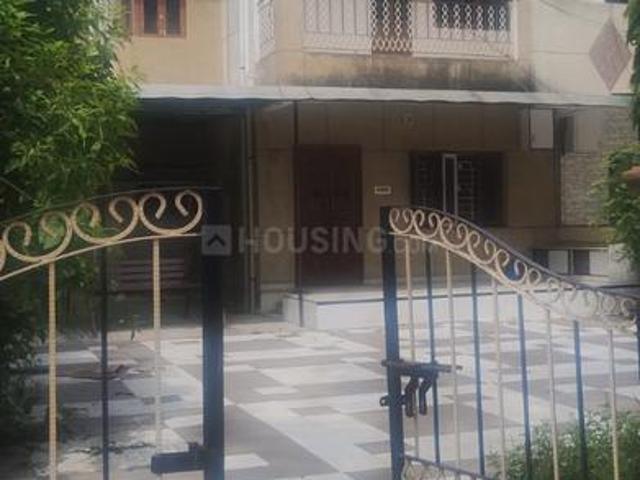 3 BHK Independent House in Chandkheda for rent Ahmedabad. The reference number is 20202577