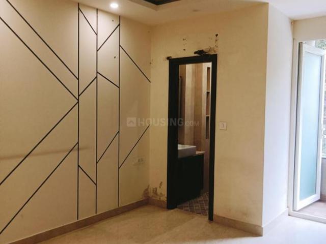 3 BHK Independent House in Chittaranjan Park for resale New Delhi. The reference number is 20759924