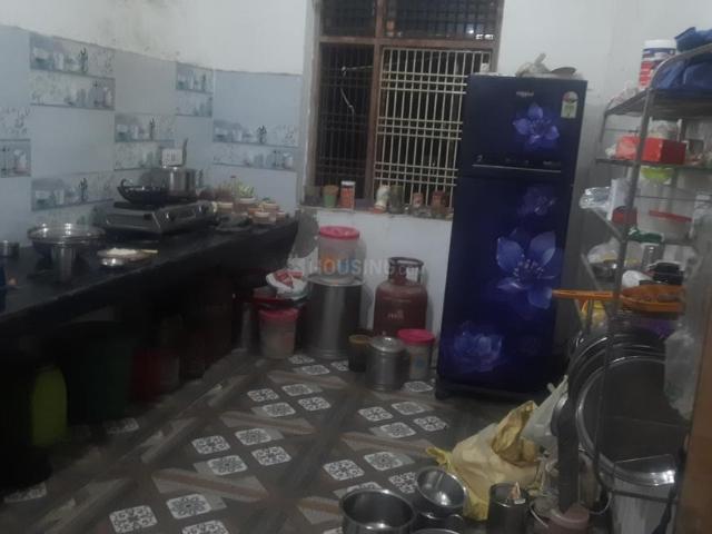 3 BHK Independent House in Chittupur for rent Varanasi. The reference number is 18383138