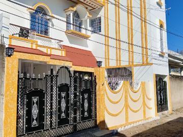 3 BHK Independent House in Chisti Nagar for rent Hazaribagh. The reference number is 18203745