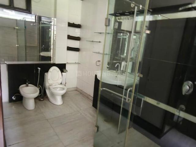 3 BHK Independent House in Defence Colony for rent New Delhi. The reference number is 20703215